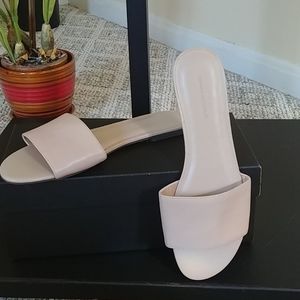 Banana Republic Leather Sandals